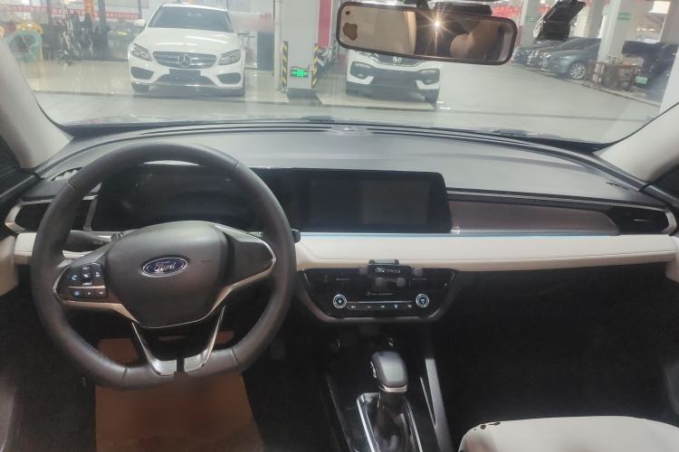 Used Ford Escort 2021 1.5L Automatic Diamond Edition
