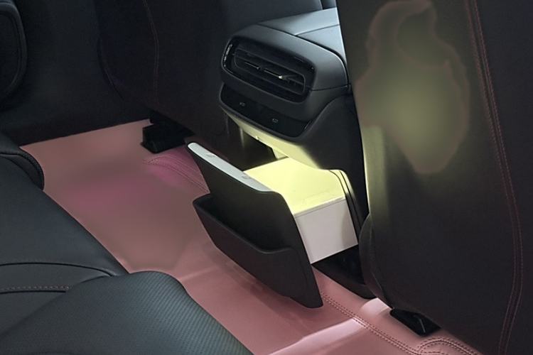 Used  SU7 2024 Rear-Drive Ultra-Long Range Advanced Pro-Level Intelligent Driving Version
