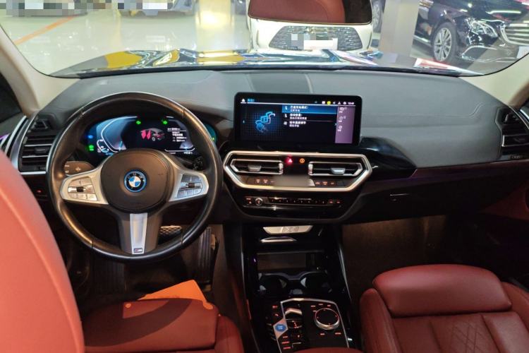 Used BMW iX3 2022 Updated Leading Version
