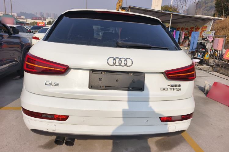 Used Audi Q3 2017 30 TFSI Fashion Model
