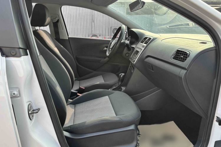 Used Volkswagen Polo 2016 1.4L Automatic Trendy Model
