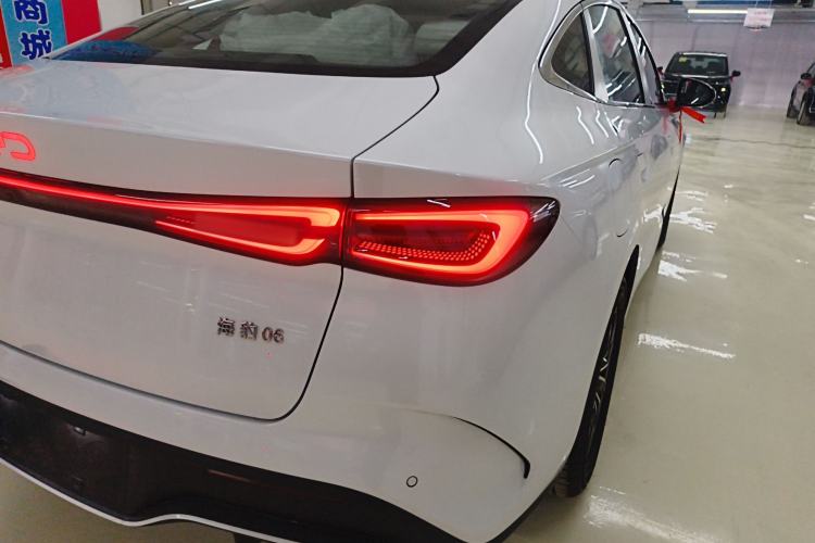 Used BYD Seal 06 New Energy 2024 DM-i 80KM Prestige Model
