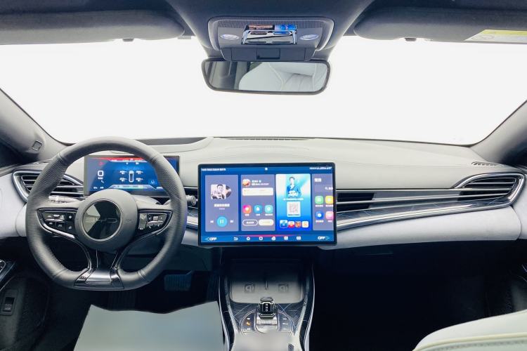 Used BYD Seal 2022 650 km All-Wheel-Drive Performance Version