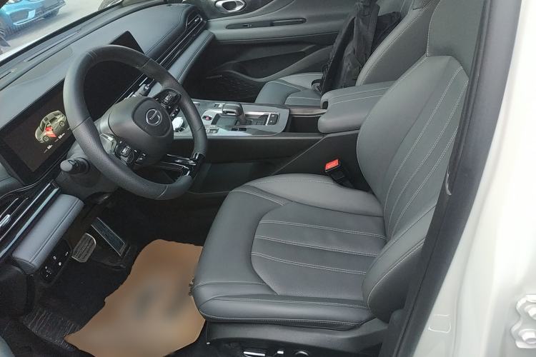 Used GAC Trumpchi EMPOW 2024 270T DCT Yingbao R-Style Edition
