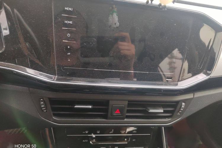 Used Volkswagen Tayron 2020 330TSI Two-Wheel Drive Luxury Smart Connectivity Version
