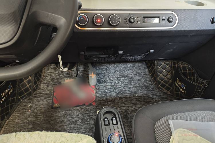 Used Wuling Hongguang MINIEV 2020 Freedom Version Lithium Iron Phosphate
