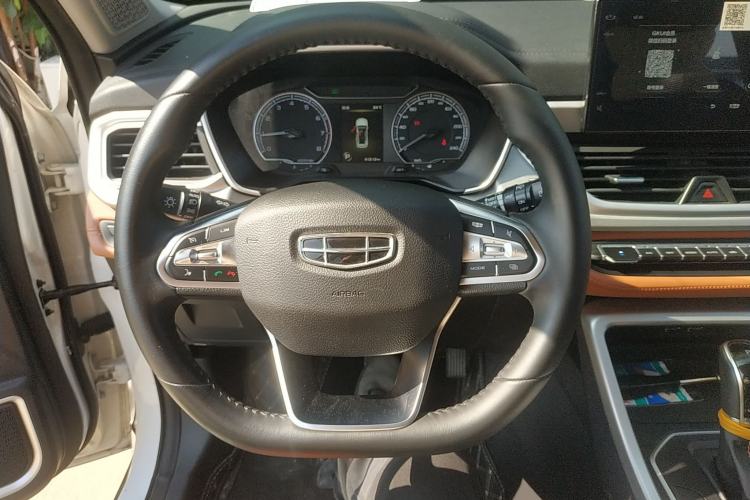 Used Geely Auto Vision X6 2020 1.4T CVT Luxury Edition
