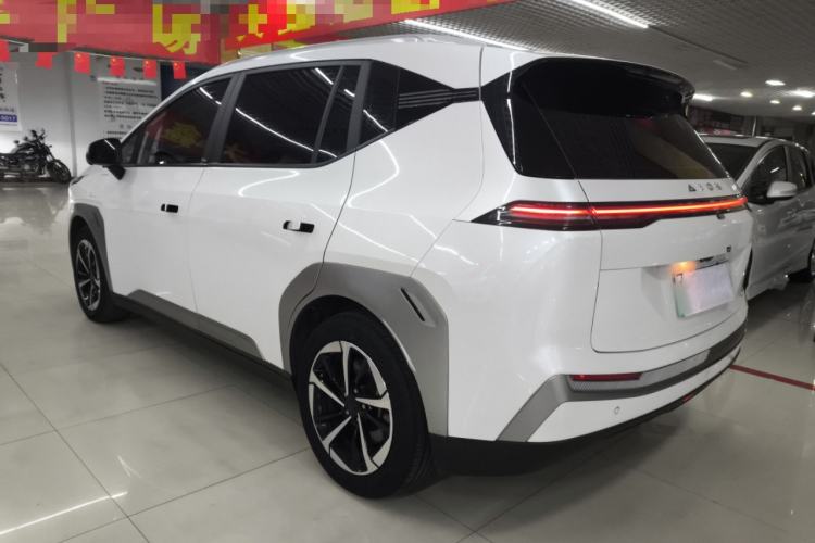 Used AION Y 2023 Plus 510 Smart Edition