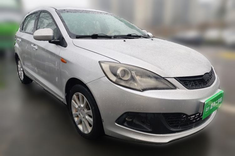 Used Chery Fengyun 2 2013 Hatchback 1.5L Manual Ruiyi Edition
