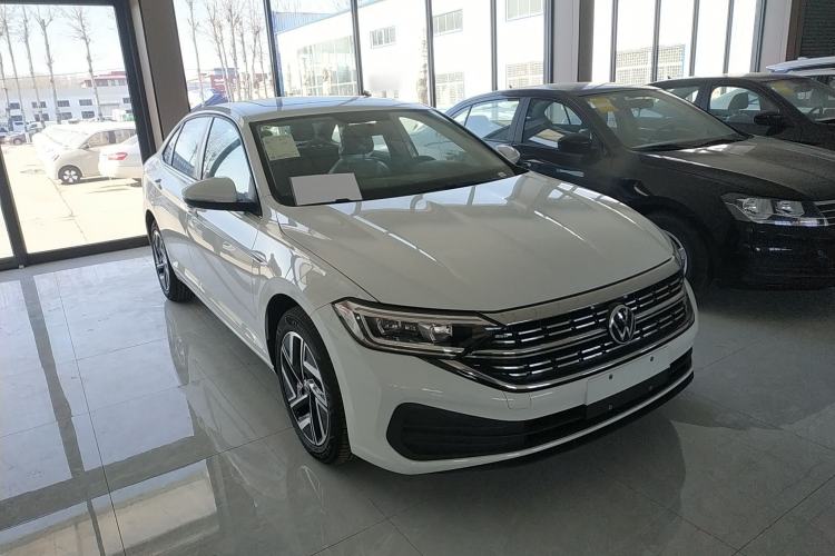 Used Volkswagen Sagitar 2025 300TSI DSG Flyover Edition

