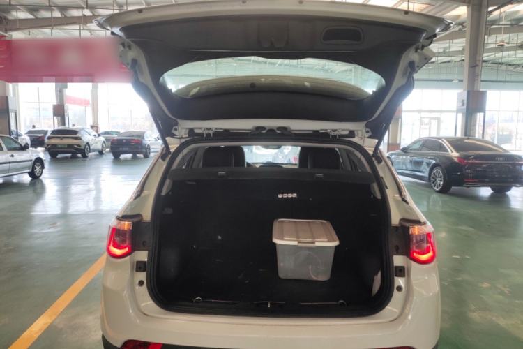 Used  Compass 2019 220T Automatic Enjoyment Version
