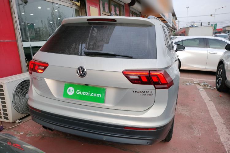 Used Volkswagen Tiguan L 2017 330TSI Automatic Two-Wheel Drive Luxury Edition
