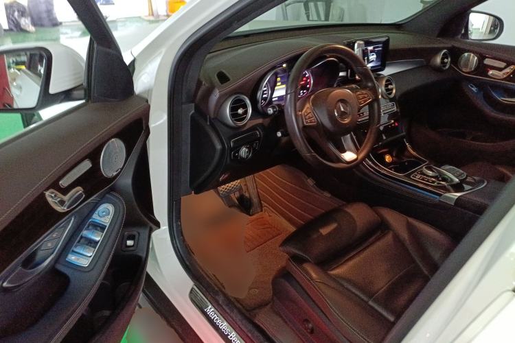 Used Mercedes-Benz GLC 2018 GLC 260 4MATIC Dynamic Edition
