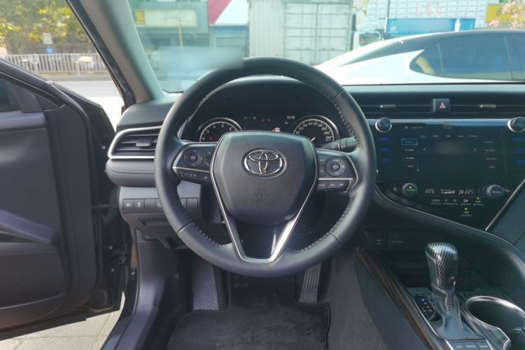 Used Toyota Camry 2019 Revised Version 2.5G Luxury Edition
