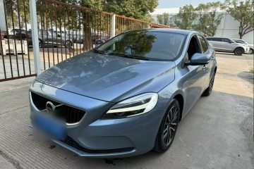 Used Volvo V40 2019 T3 Zhiyi Edition