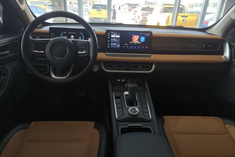 Used Great Wall Poer 2023 2.0T Passenger Version Automatic Gasoline 4x4 Sporty GW4C20B
