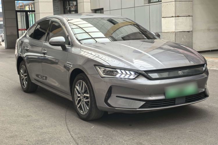 Used BYD Qin PLUS 2023 Champion Edition EV 420KM Leading Model