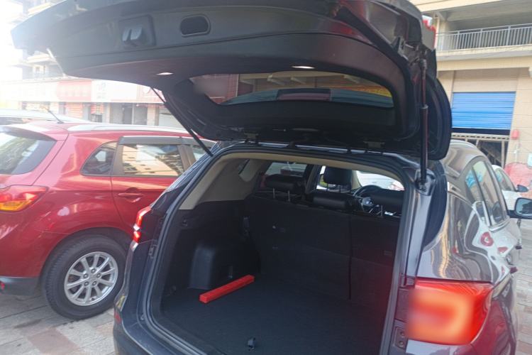 Used BYD Song 2020 Classic Edition 1.5T Automatic Elite Model
