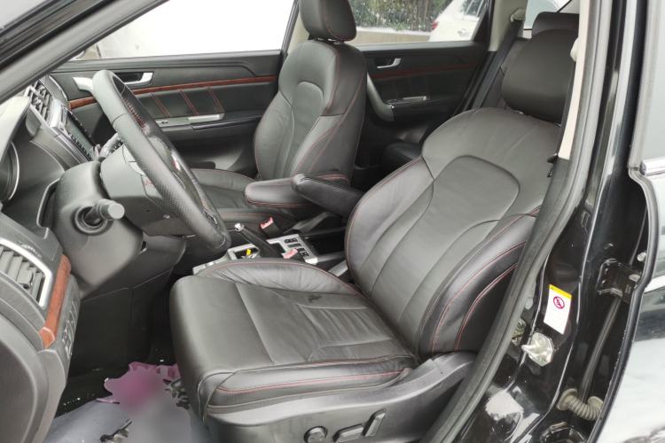 Used Haval H6 2014 Sport Version 1.5T Manual Two-Wheel Drive Elite Edition
