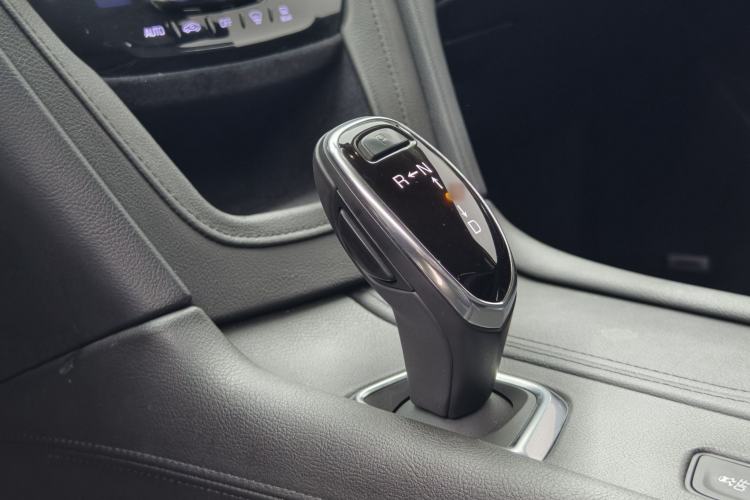 Used Cadillac XT5 2018 25T Luxury Model