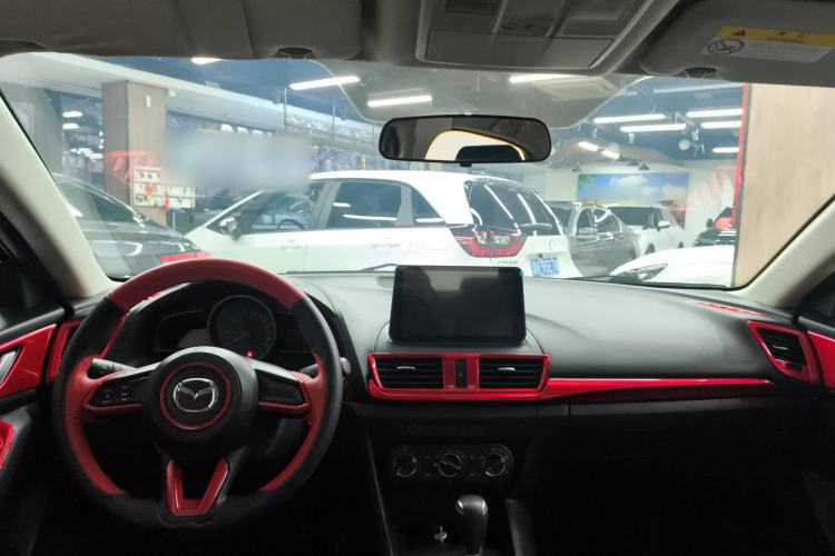 Used Mazda Mazda 3 Axela 2017 Sedan 1.5L Automatic Comfort Model Emission Standard China V
