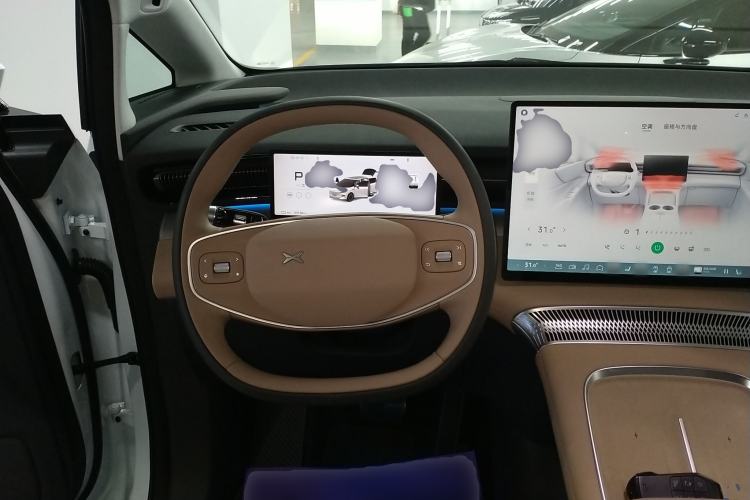 Used XPeng X9 2025 740 Ultra-Long Range Max