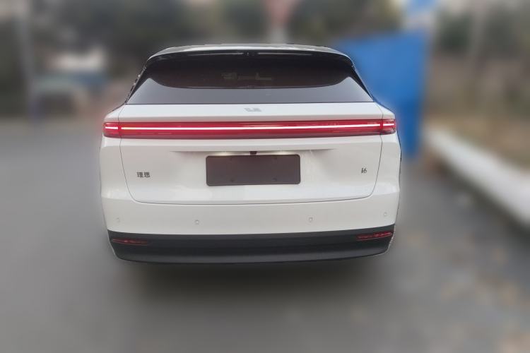 Used Li Auto Li Auto i6 2025 Model Two-Wheel-Drive Standard Type