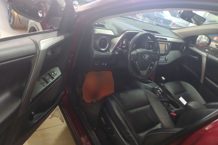 Used Toyota RAV4 2016 2.0L CVT Two-Wheel Drive Smart Edition China V Standard
