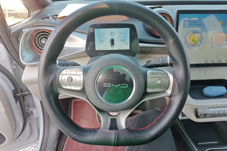 Used BYD Dolphin 2021 405 km Fashion Edition
