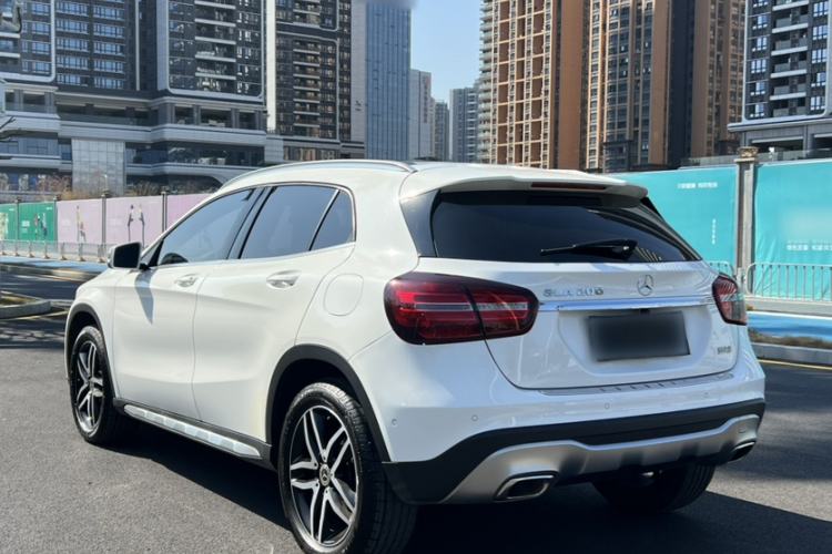Used Mercedes-Benz GLA 2017 GLA 200 Fashion Model
