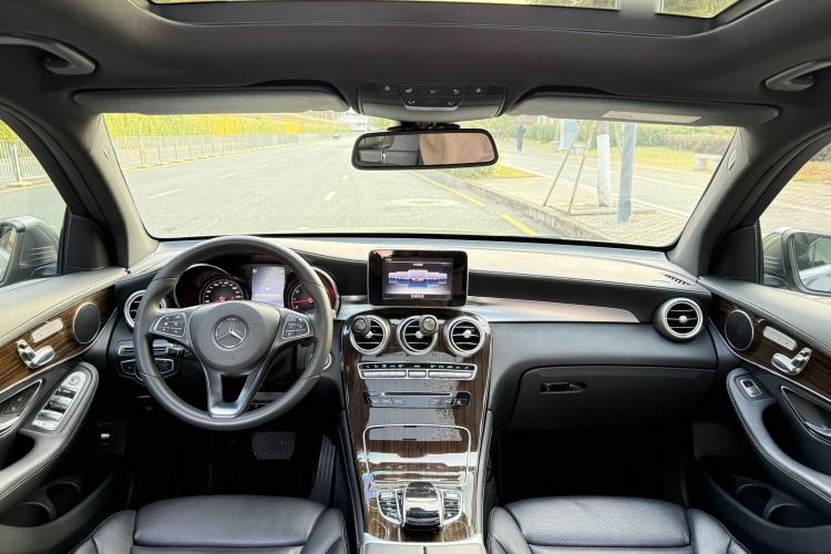 Used Mercedes-Benz GLC 2017 GLC 260 4MATIC Dynamic Edition