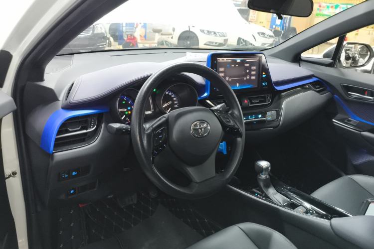Used Toyota C-HR 2020 2.0L Leading Edition

