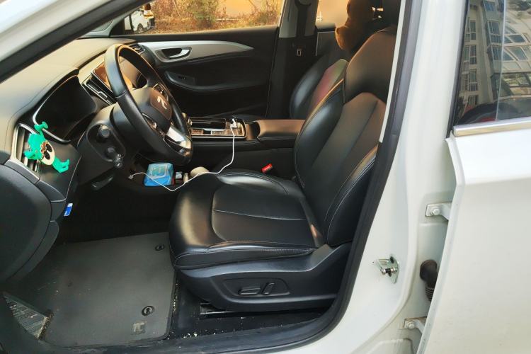 Used  ER6 2021 New Dynamic Edition 620km Smart Drive Version
