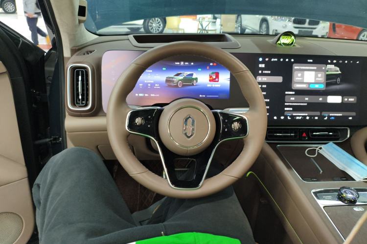 Used Hima AITO M9 2024 All-Electric Ultra Version 100 kWh 5-Seater Model