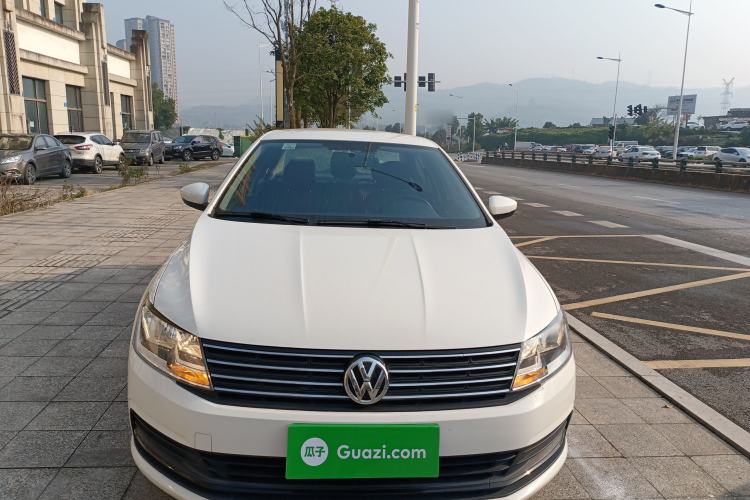 Used Volkswagen Lavida 2017 1.6L Manual Fashion Edition
