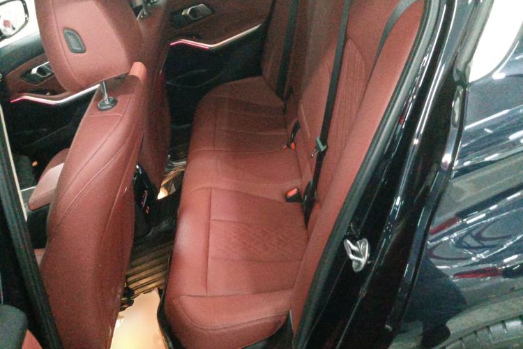 Used BMW 3 Series 2023 325i M Sport Package
