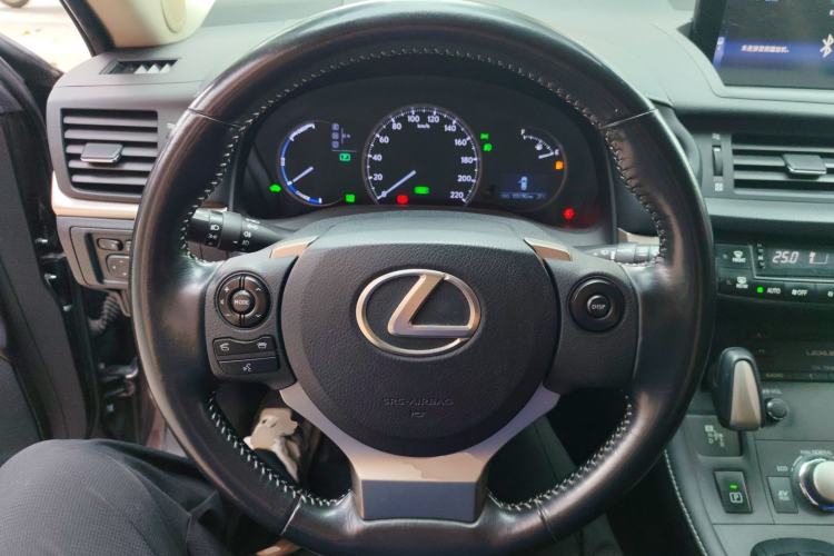 Used Lexus CT 2014 CT200h Comfort Edition Monochrome