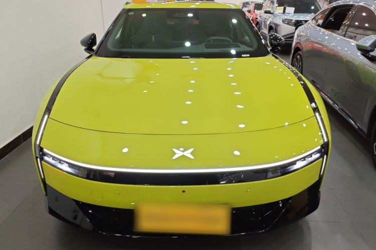 Used XPeng P7 
