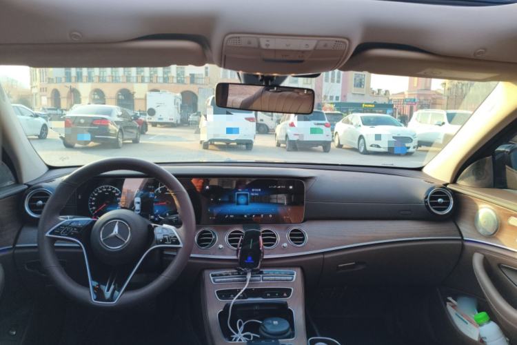 Used Mercedes-Benz E-Class 2023 Updated E 300 L Fashion Edition
