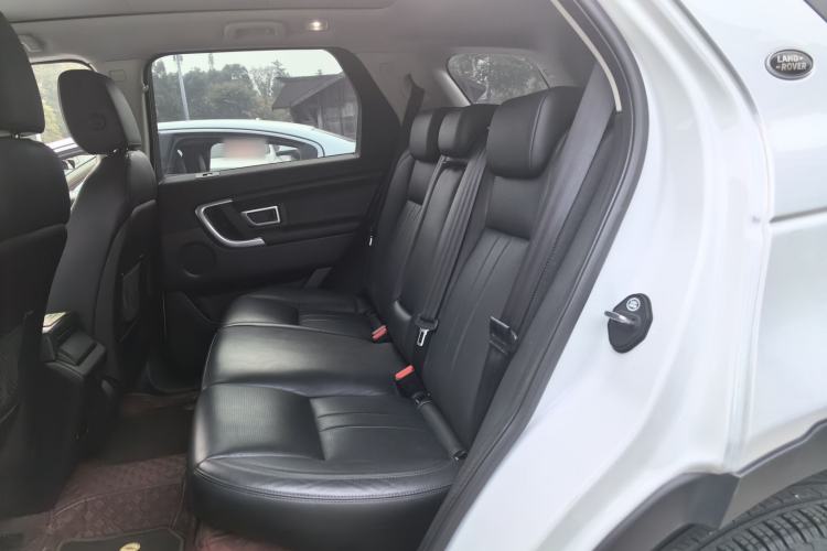 Used Land Rover Discovery Sport 2018 240 PS SE Version