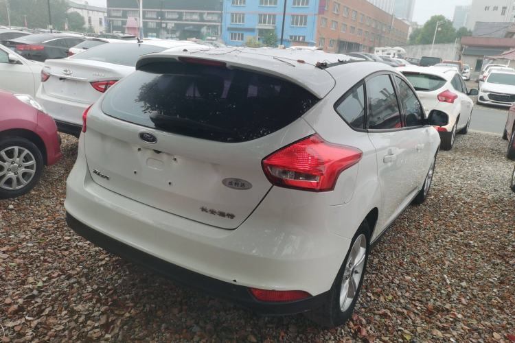 Used Ford Focus 2017 Hatchback 1.6L Manual Comfort Plus SmartDrive Edition
