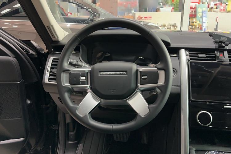 Used Land Rover Discovery 2024 360 PS S
