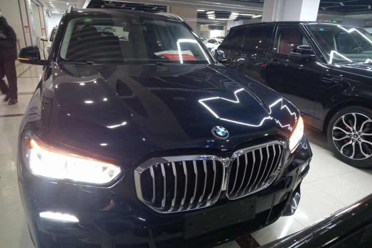 Used BMW X5 2019 xDrive40i M Sport Package
