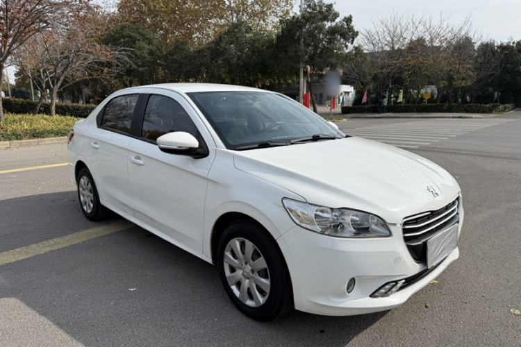 Used Peugeot 301 2016 1.6L Manual Happiness Edition
