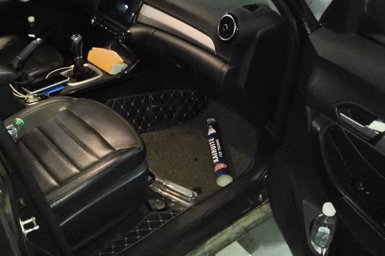 Used Cowin X3 2017 1.6L Manual Enthusiast Edition China V Standard
