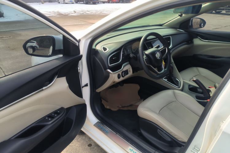 Used Buick GT 2016 18T Dual-Clutch Elite Model
