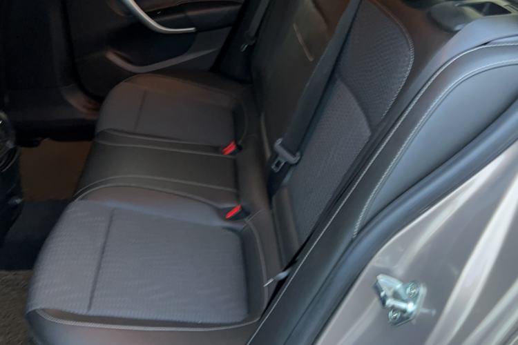 Used Buick Regal 2015 1.6T Leading Technology Model
