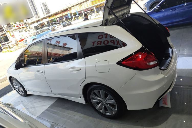 Used Honda Jade 2017 1.8L Automatic Classic Edition 5 seats
