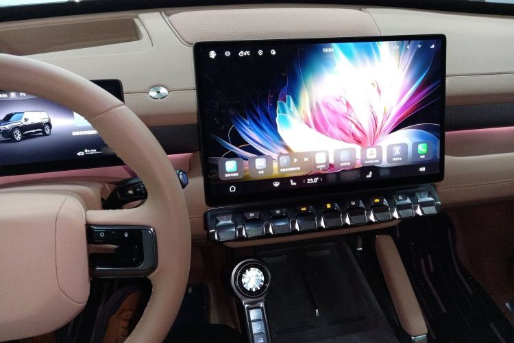 Used  M817 2025 Pro model
