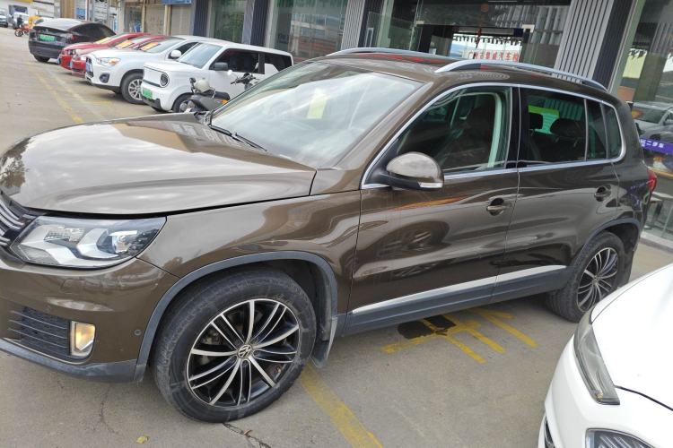 Used Volkswagen Tiguan 2015 2.0 TSI Automatic All-Wheel Drive Flagship Edition
